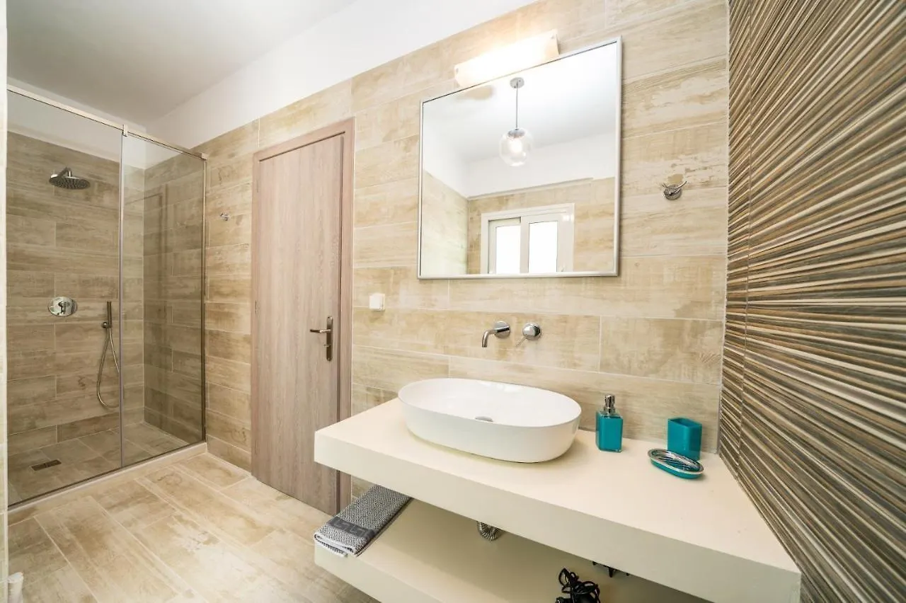 Villa Prasino By Villa Plus Plateies