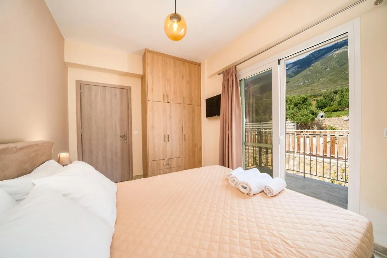 Villa Prasino By Villa Plus Plateies Greece